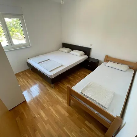Apartament Apartman Dunja *
